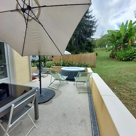 Holiday home Des Sources A Climatise Et *